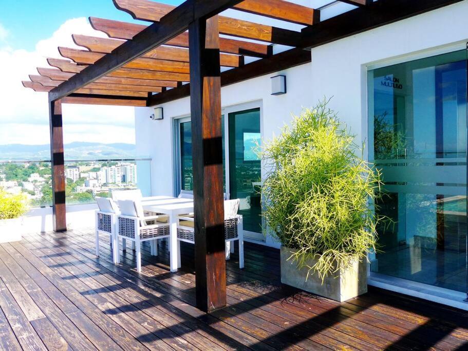 Suites Room Soha II 산티아고 데 로스 카바예로스 외부 사진