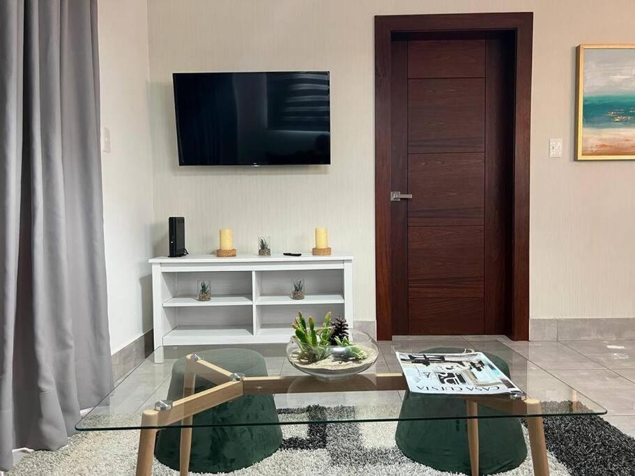 Suites Room Soha II 산티아고 데 로스 카바예로스 외부 사진
